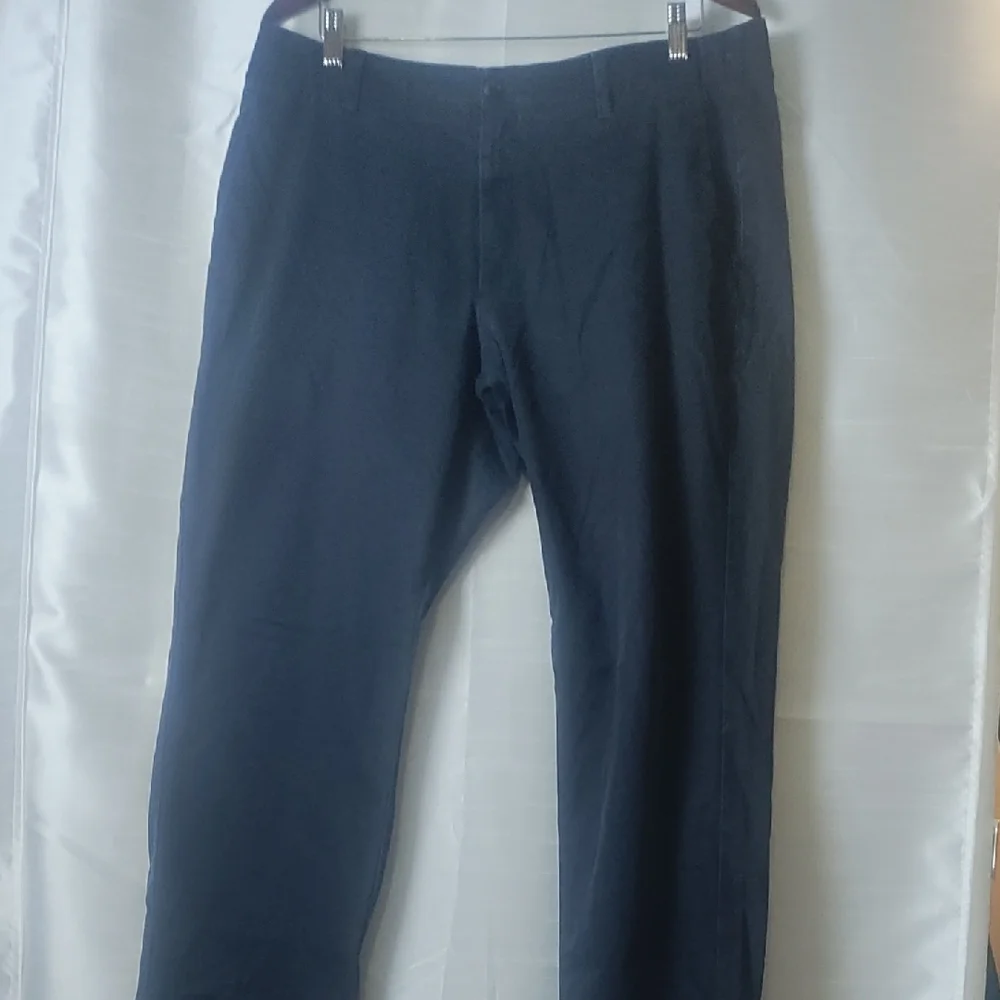 Under Armour Navy Blue Golf‎ Pants  with Stretchy Comfort